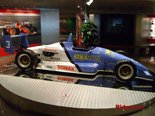 Макао.«Формула-3» и музей вин.Музей Гран-при (Grand-Prix-Museum)